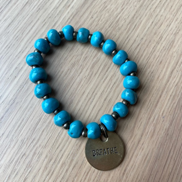 Mama Natural handmade beaded bracelet - Picture 3 of 4